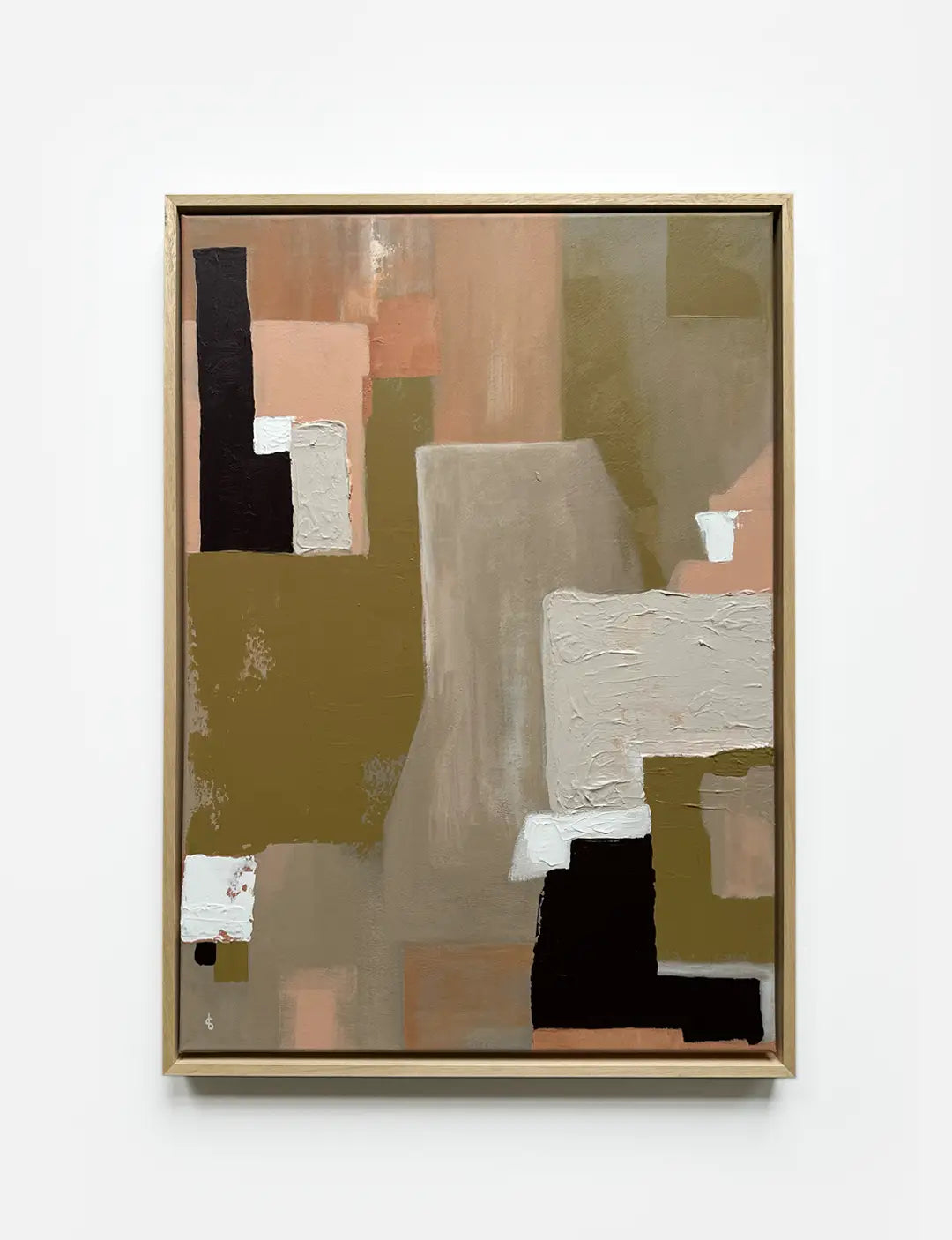 Detail van een handgemaakt abstract kunstwerk in peach, beige en goud. Minimalistisch schilderij met zachte texturen – betaalbare kunst voor elk interieur.