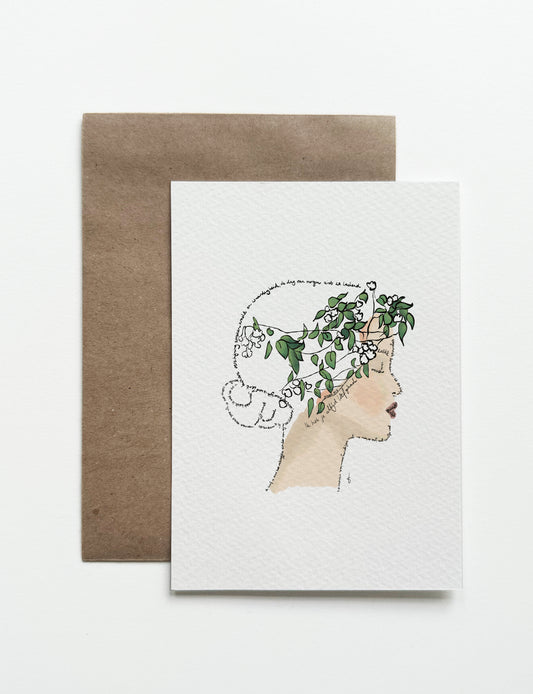 Christelijke kaart/mini poster op A5 formaat met handgetekende illustratie van een vrouw. In plaats van met lijnen te tekenen, is er getekend met Bijbelteksten. Bekijk christelijke verjaardagskaart vrouw of een bijzondere wenskaart.